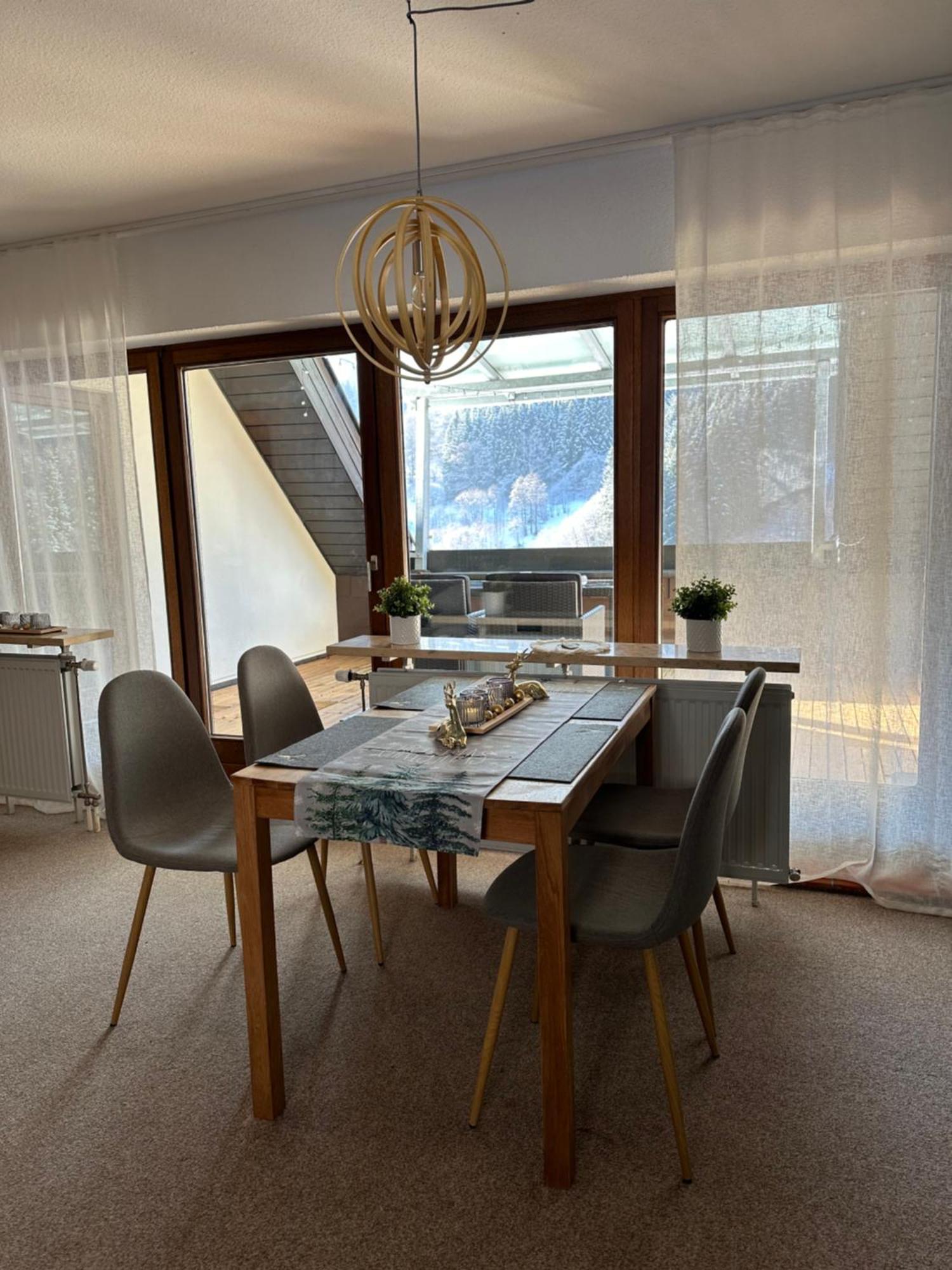 Bollenlodge - Ferienwohnung Mit Ausblick Und Top Lage Todtnau Exterior foto